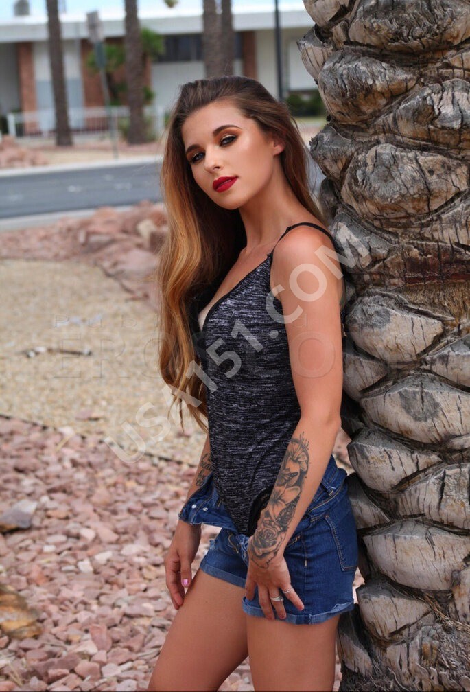 imgi_6_0fba952a-852c-4e3b-a5fe-55fdec042a81_profile.jpg