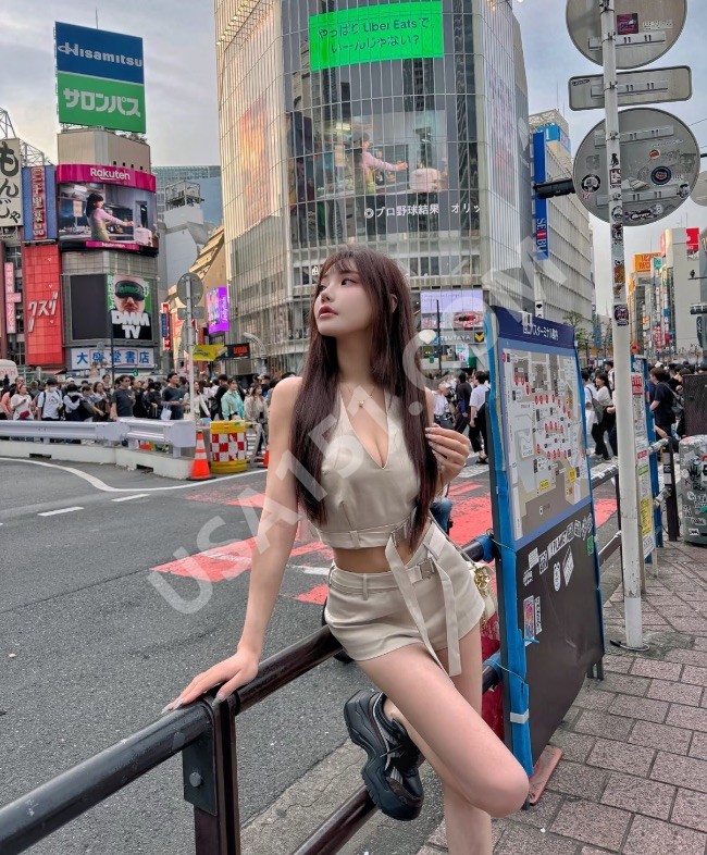 a2.jpg